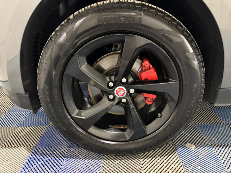 Photo 17 de l'offre de JAGUAR F-PACE 2.0 D - 180 ch AWD BVA8 Prestige à 21990€ chez VL Auto
