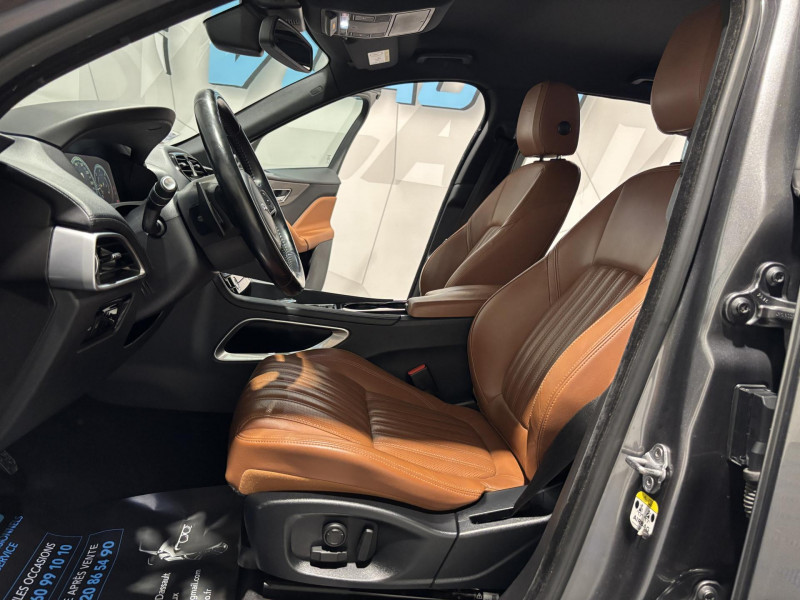 Photo 7 de l'offre de JAGUAR F-PACE 2.0 D - 180 ch AWD BVA8 Prestige à 21990€ chez VL Auto