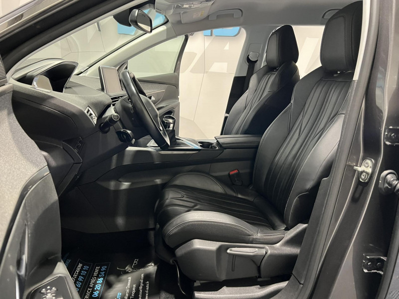 Photo 6 de l'offre de PEUGEOT 5008  BlueHDi 130ch S&S BVM6 Allure 5 Places à 15490€ chez VL Auto