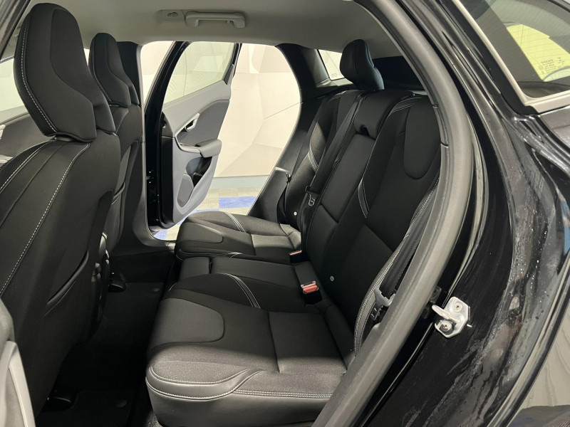 Photo 9 de l'offre de VOLVO V40 D2 AdBlue 120 ch Business à 15990€ chez VL Auto
