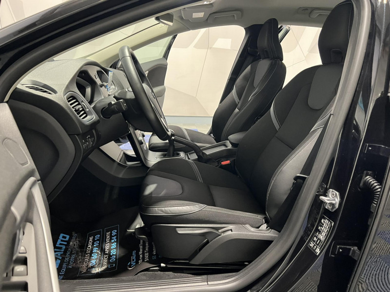 Photo 6 de l'offre de VOLVO V40 D2 AdBlue 120 ch Business à 15990€ chez VL Auto