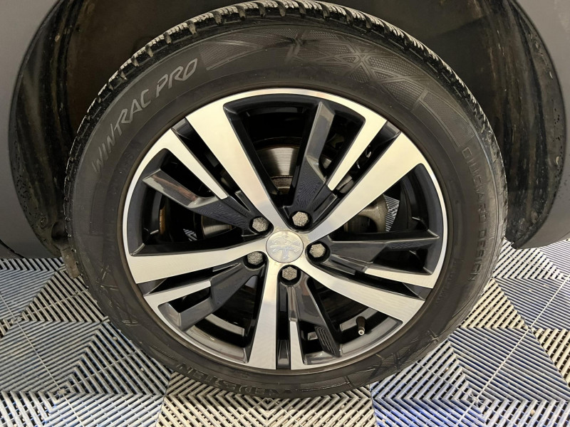 Photo 20 de l'offre de PEUGEOT 5008  BlueHDi 130ch S&S BVM6 Allure 5 Places à 15490€ chez VL Auto