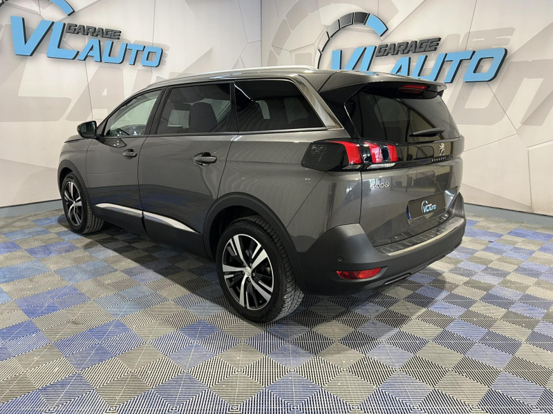 Photo 3 de l'offre de PEUGEOT 5008  BlueHDi 130ch S&S BVM6 Allure 5 Places à 15490€ chez VL Auto