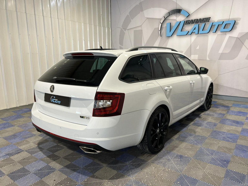 Photo 5 de l'offre de SKODA Octavia combi 2.0 TSI 245 ch DSG7 RS à 22990€ chez VL Auto