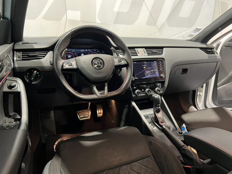Photo 15 de l'offre de SKODA Octavia combi 2.0 TSI 245 ch DSG7 RS à 22990€ chez VL Auto