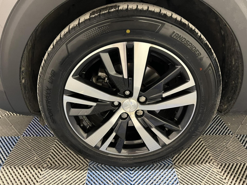 Photo 19 de l'offre de PEUGEOT 5008  BlueHDi 130ch S&S BVM6 Allure 5 Places à 15490€ chez VL Auto