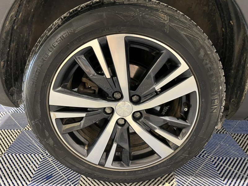 Photo 17 de l'offre de PEUGEOT 5008  BlueHDi 130ch S&S BVM6 Allure 5 Places à 15490€ chez VL Auto