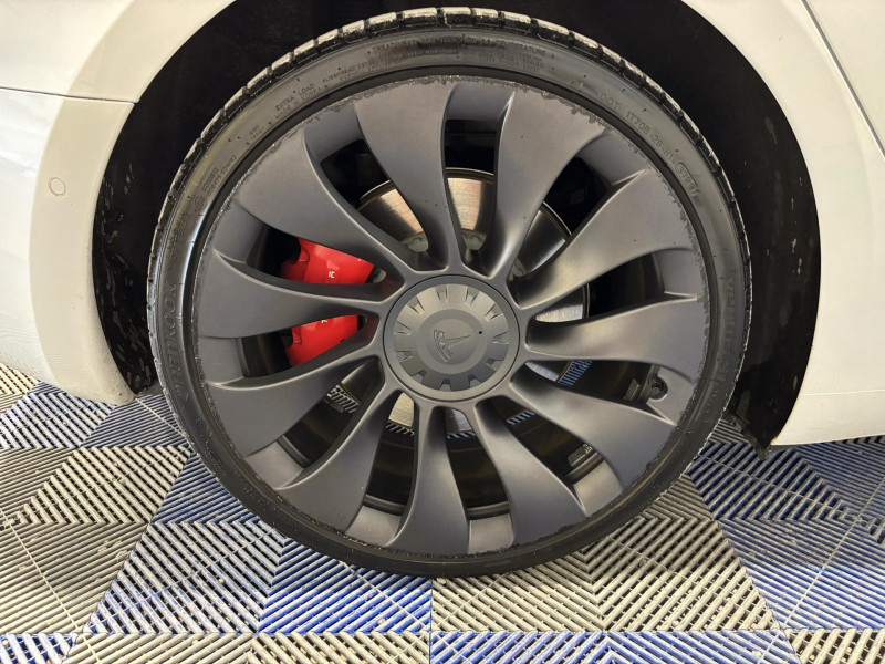 Photo 13 de l'offre de TESLA MODEL 3  Performance AWD à 31990€ chez VL Auto