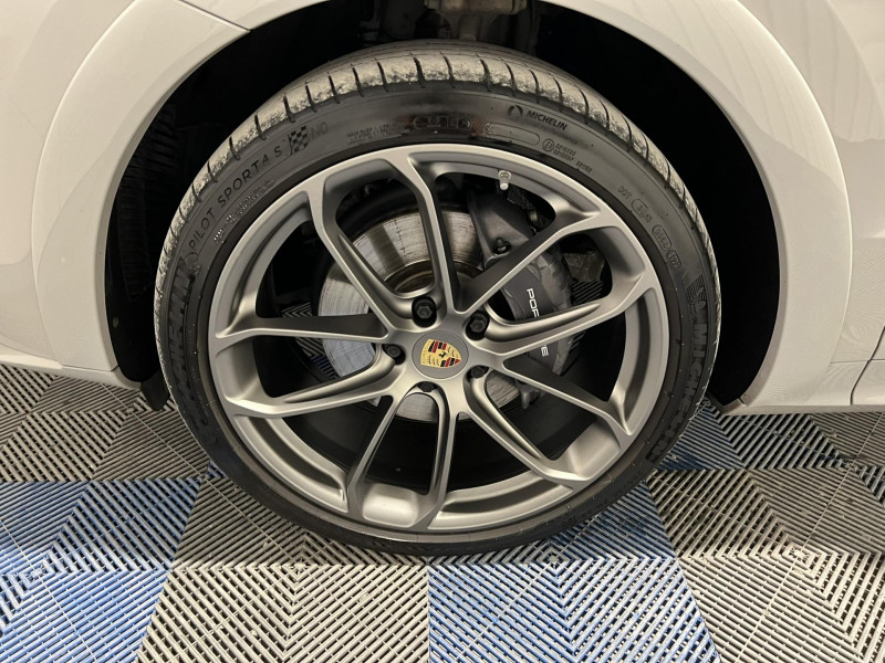 Photo 20 de l'offre de PORSCHE CAYENNE COUPE E-Hybrid 3.0 V6 462 ch Tiptronic BVA à 71990€ chez VL Auto