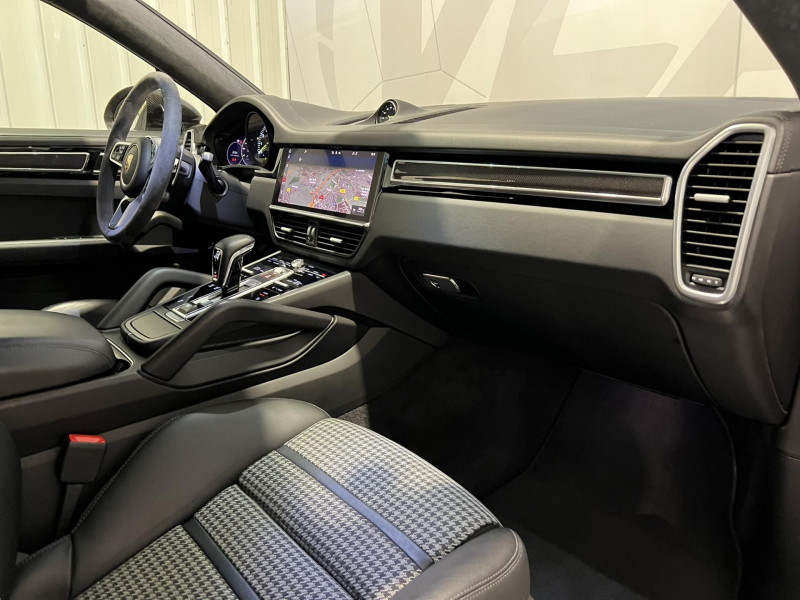 Photo 8 de l'offre de PORSCHE CAYENNE COUPE E-Hybrid 3.0 V6 462 ch Tiptronic BVA à 71990€ chez VL Auto