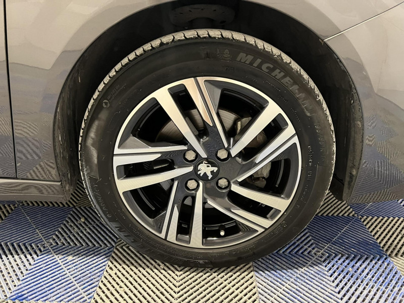 Photo 18 de l'offre de PEUGEOT 208  BlueHDi 100 S&S BVM6 Style à 16490€ chez VL Auto