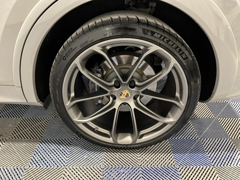 Photo 21 de l'offre de PORSCHE CAYENNE COUPE E-Hybrid 3.0 V6 462 ch Tiptronic BVA à 71990€ chez VL Auto
