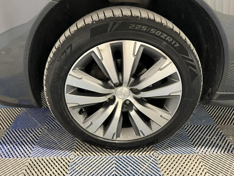 Photo 21 de l'offre de PEUGEOT 3008  1.6 e-HDi 115ch FAP ETG6 Allure à 10490€ chez VL Auto