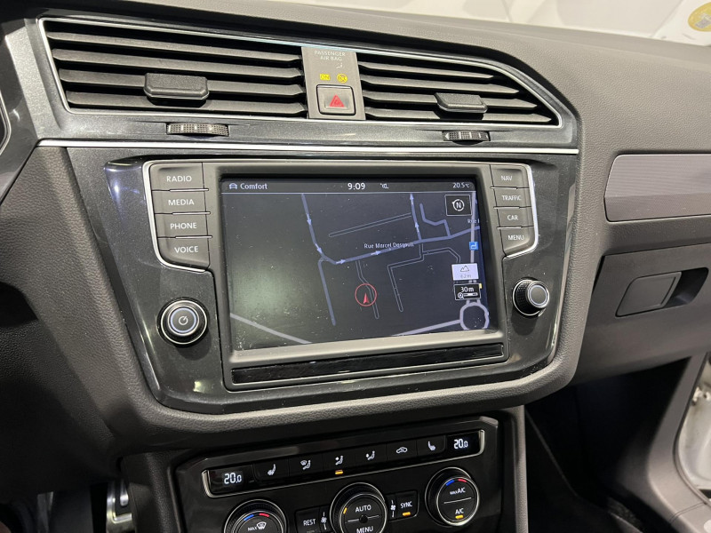Photo 13 de l'offre de VOLKSWAGEN TIGUAN 2.0 TDI 190 DSG7 4Motion Carat Exclusive + pack R line  à 27990€ chez VL Auto