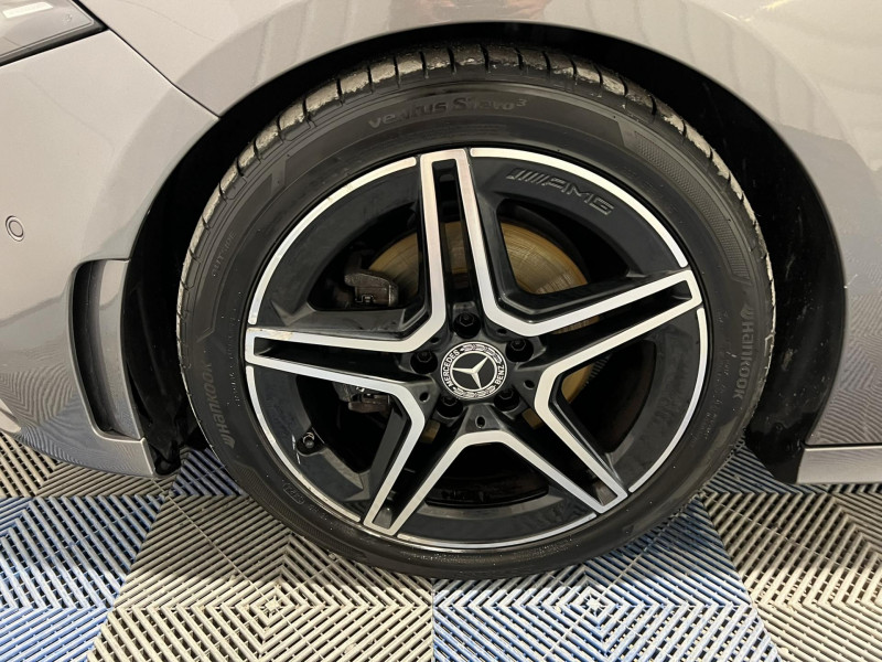 Photo 20 de l'offre de MERCEDES-BENZ CLASSE A 180 d 8G-DCT AMG Line à 26490€ chez VL Auto
