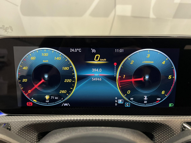 Photo 11 de l'offre de MERCEDES-BENZ CLASSE A 180 d 8G-DCT AMG Line à 26490€ chez VL Auto