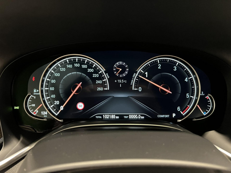 Photo 10 de l'offre de BMW SERIE 7 730Ld xDrive 265 ch BVA à 34990€ chez VL Auto