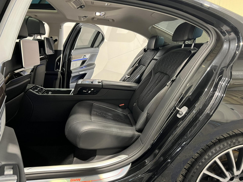 Photo 8 de l'offre de BMW SERIE 7 730Ld xDrive 265 ch BVA à 34990€ chez VL Auto