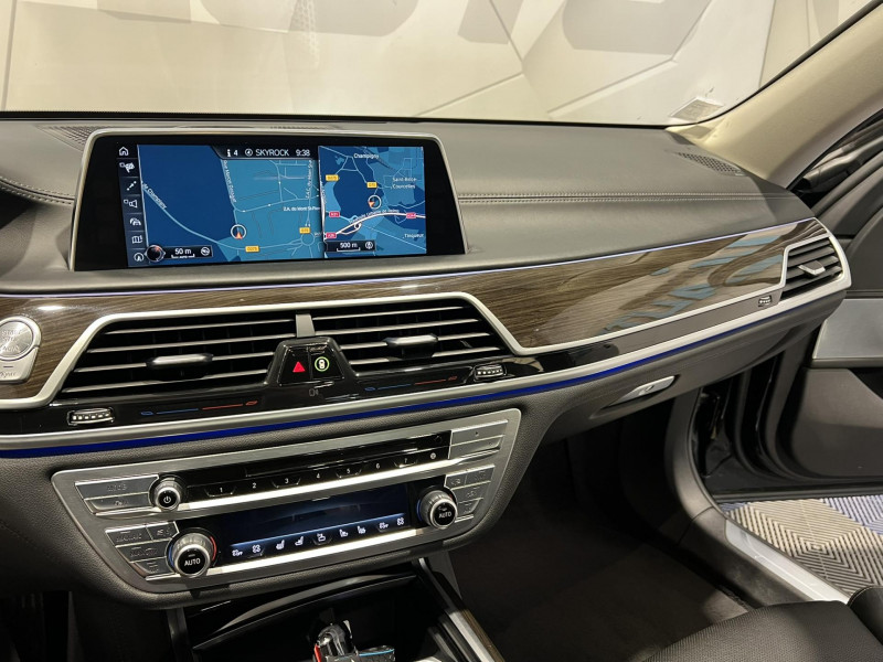 Photo 11 de l'offre de BMW SERIE 7 730Ld xDrive 265 ch BVA à 34990€ chez VL Auto