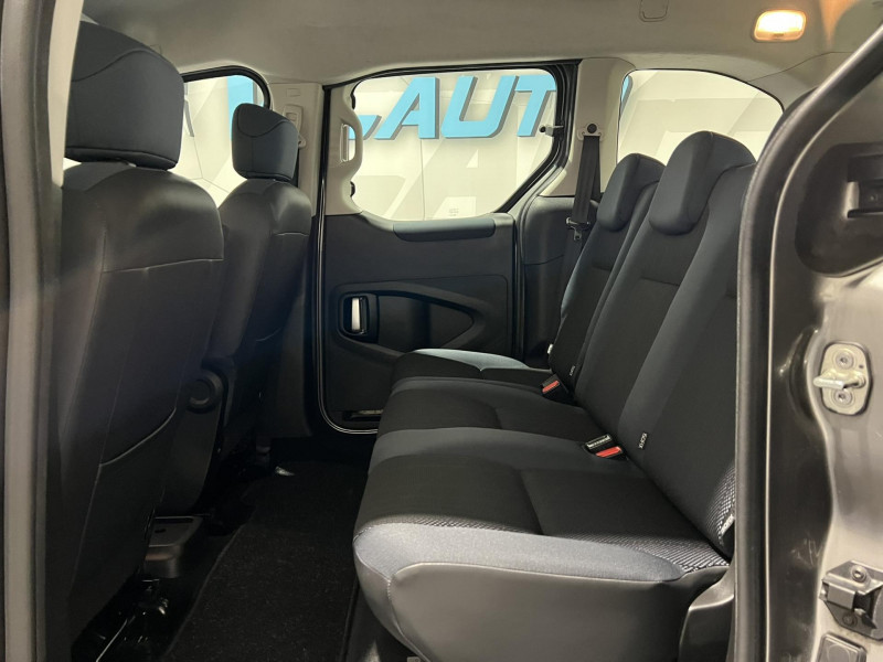 Photo 8 de l'offre de PEUGEOT PARTNER 1.6 HDi FAP - 92  Tepee Loisirs à 10990€ chez VL Auto