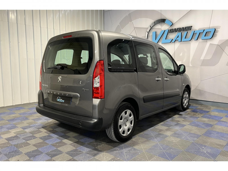 Photo 5 de l'offre de PEUGEOT PARTNER 1.6 HDi FAP - 92  Tepee Loisirs à 10990€ chez VL Auto