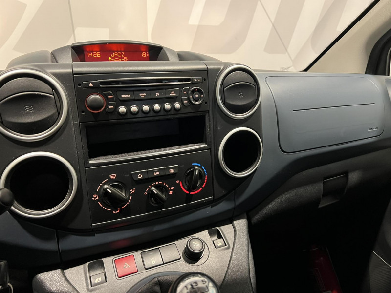 Photo 13 de l'offre de PEUGEOT PARTNER 1.6 HDi FAP - 92  Tepee Loisirs à 10990€ chez VL Auto