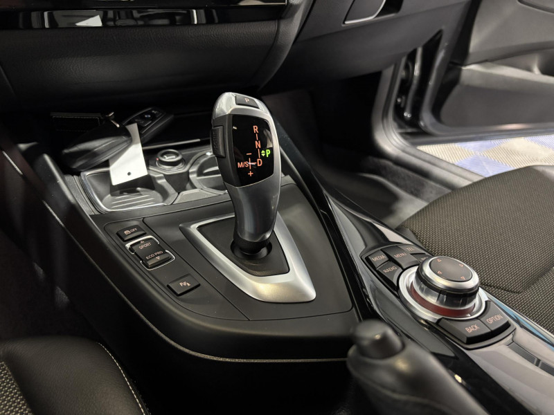 Photo 9 de l'offre de BMW SERIE 1 120i 177 ch F20 LCI Urban Chic BVA à 17990€ chez VL Auto