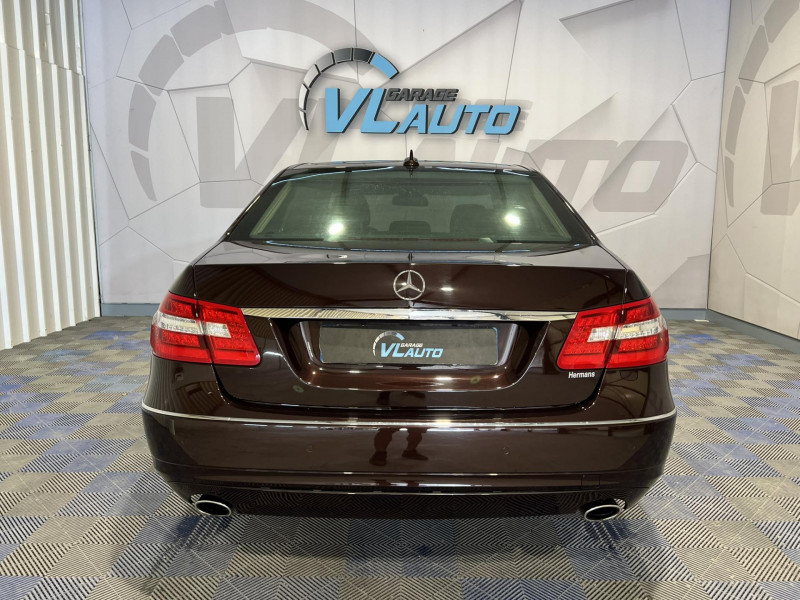 Photo 4 de l'offre de MERCEDES-BENZ CLASSE E 350 CDI BlueEfficiency Avantgarde Executive 4-Matic BVA à 20990€ chez VL Auto