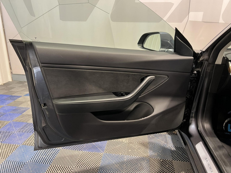 Photo 20 de l'offre de TESLA MODEL 3  Long Range Dual Motor AWD à 24990€ chez VL Auto