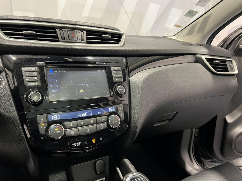 Photo 12 de l'offre de NISSAN QASHQAI 1.6 dCi 130 Stop/Start All-Mode 4x4-i Black Edition à 10490€ chez VL Auto