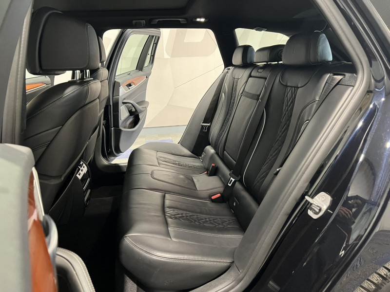 Photo 9 de l'offre de BMW SERIE 5 TOURING  540d xDrive 320 ch BVA8 G31 M Sport à 36990€ chez VL Auto