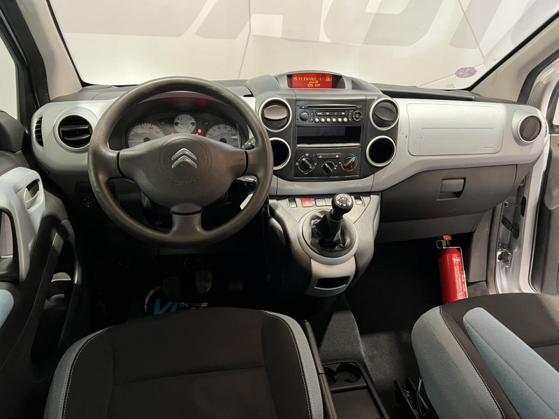 Photo 16 de l'offre de CITROEN BERLINGO Multispace VTi 95 Attraction à 8490€ chez VL Auto