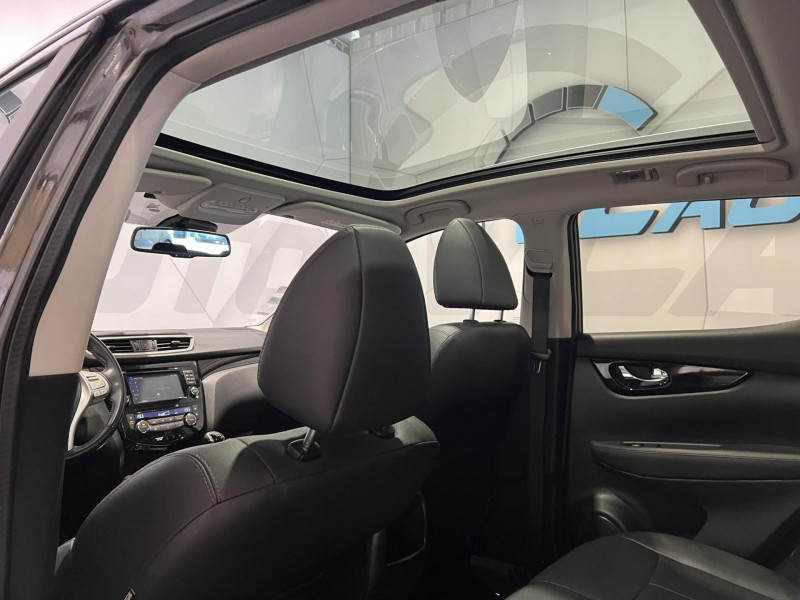 Photo 17 de l'offre de NISSAN QASHQAI 1.6 dCi 130 Stop/Start All-Mode 4x4-i Black Edition à 10490€ chez VL Auto