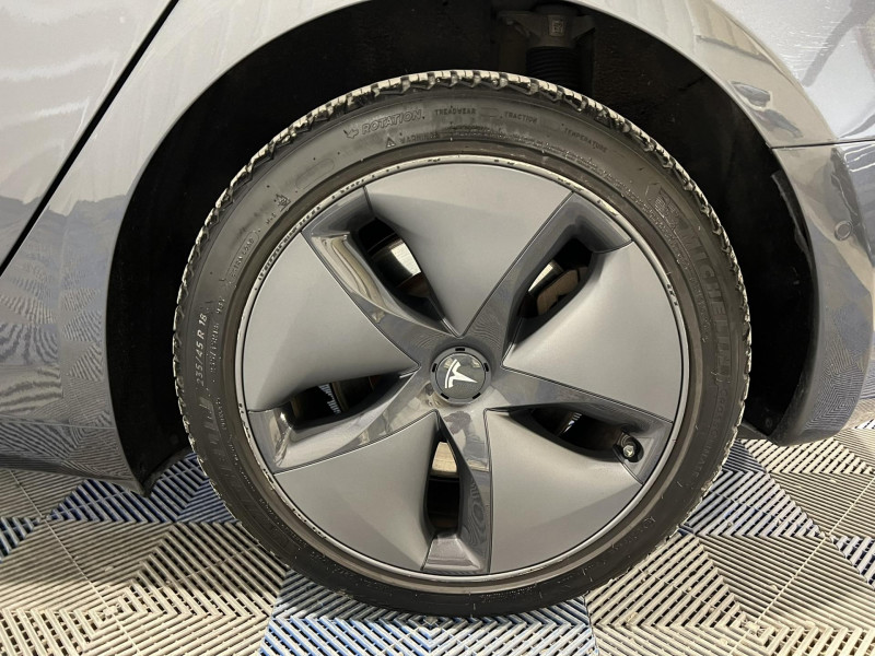 Photo 18 de l'offre de TESLA MODEL 3  Long Range Dual Motor AWD à 24990€ chez VL Auto