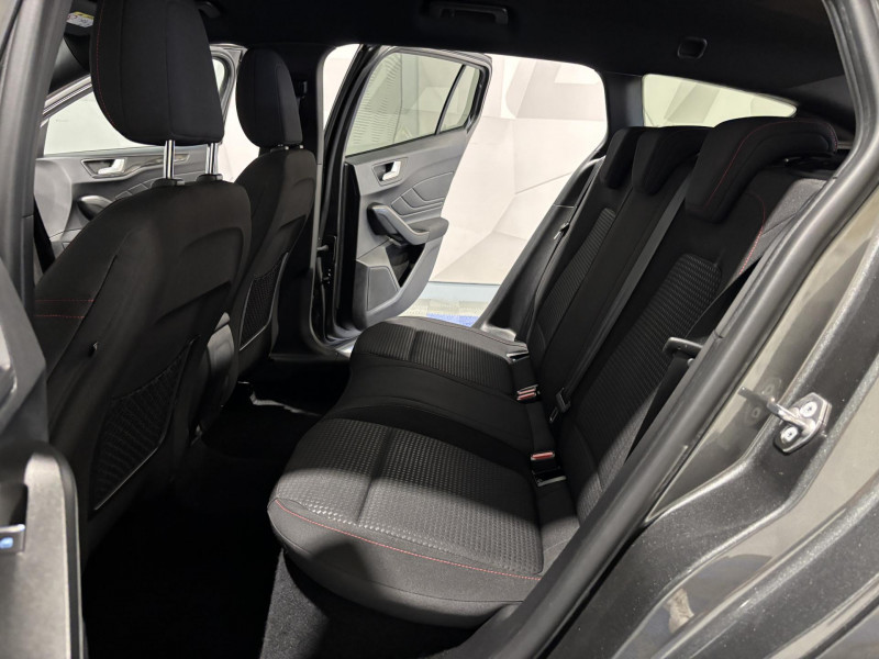 Photo 8 de l'offre de FORD FOCUS SW 1.0 EcoBoost 125 S&S mHEV ST Line à 15990€ chez VL Auto