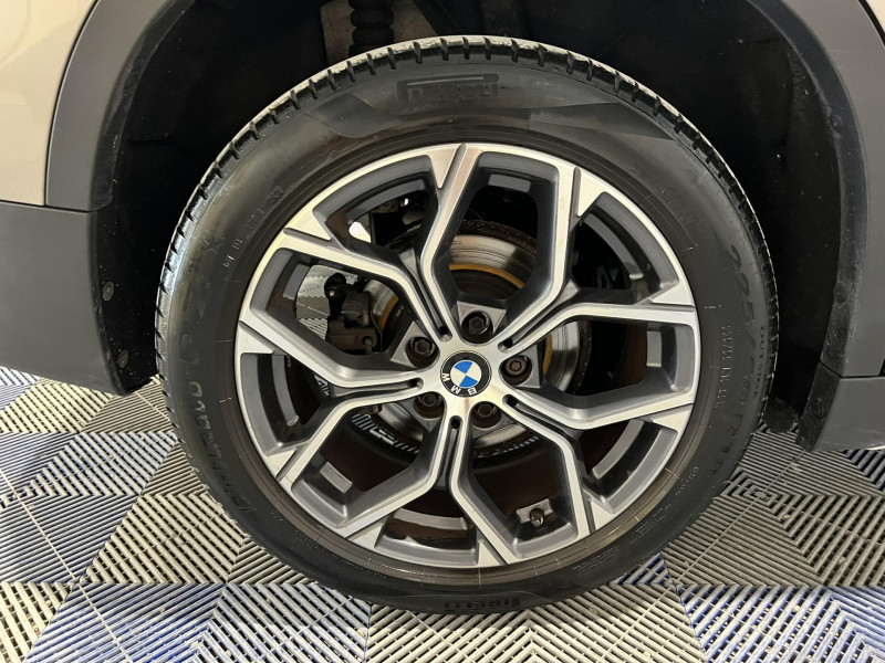 Photo 18 de l'offre de BMW X1  sDrive 18i 136 ch DKG7 F48 LCI xLine à 27490€ chez VL Auto