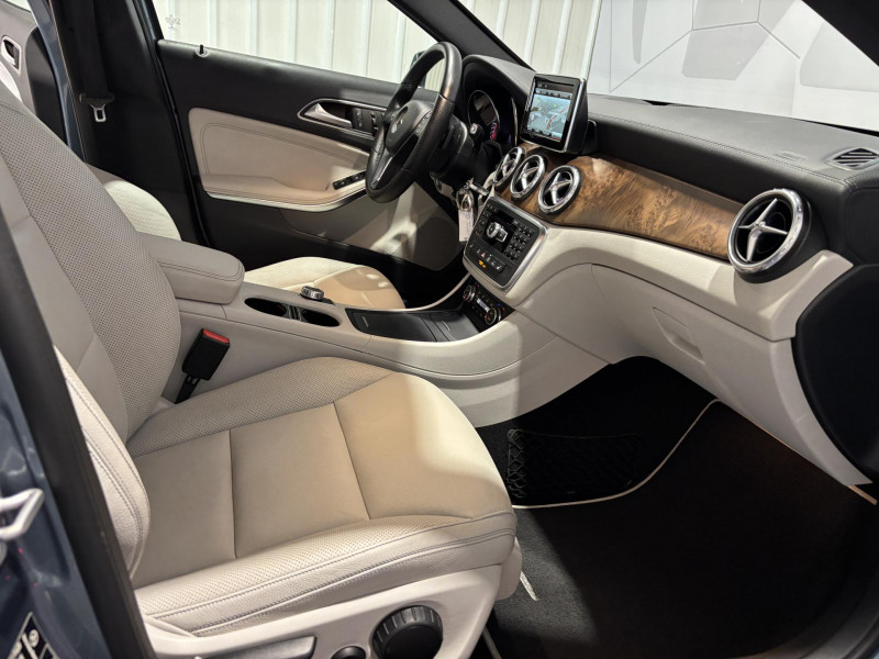 Photo 13 de l'offre de MERCEDES-BENZ GLA 220 CDI Inspiration 7-G DCT BVA à 18490€ chez VL Auto