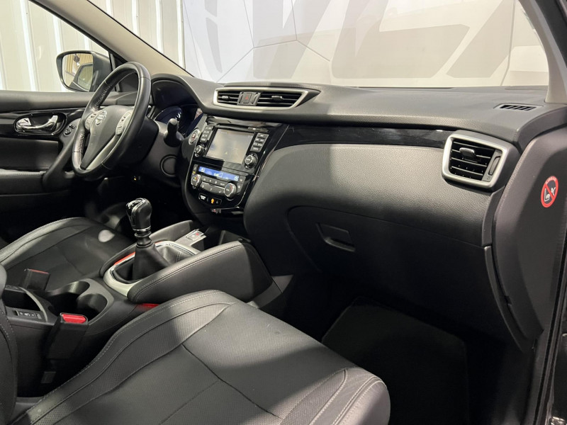 Photo 8 de l'offre de NISSAN QASHQAI 1.6 dCi 130 Stop/Start All-Mode 4x4-i Black Edition à 10490€ chez VL Auto