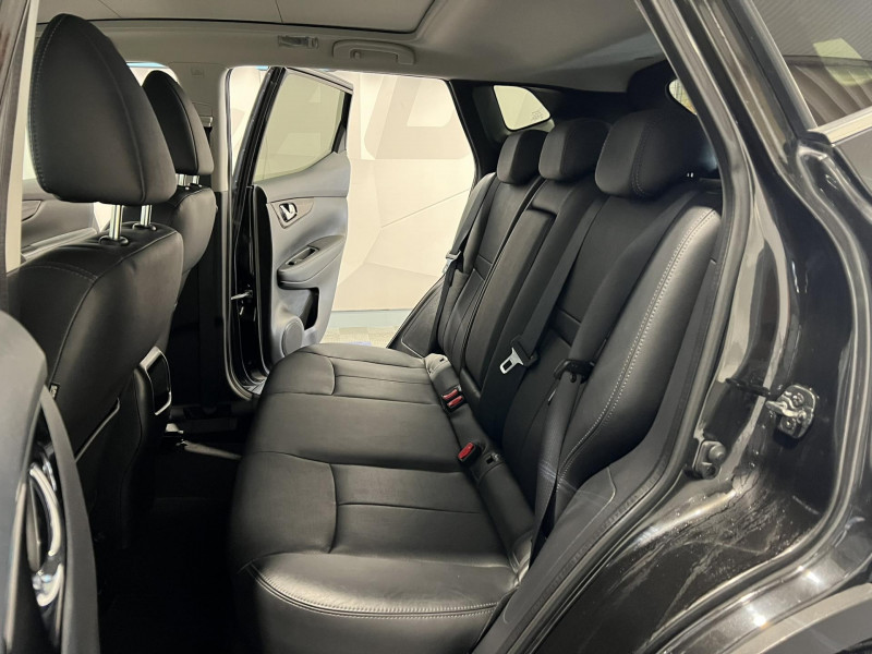 Photo 9 de l'offre de NISSAN QASHQAI 1.6 dCi 130 Stop/Start All-Mode 4x4-i Black Edition à 10490€ chez VL Auto