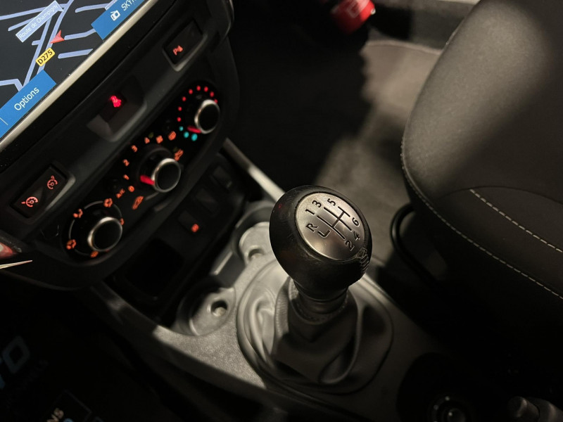 Photo 13 de l'offre de DACIA DUSTER TCE 125 4X2 ? Lauréate Plus  à 10990€ chez VL Auto