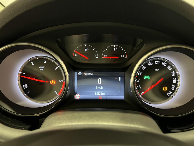 Photo 11 de l'offre de OPEL ASTRA 1.6 CDTI 136 ch Start/Stop Innovation à 10990€ chez VL Auto