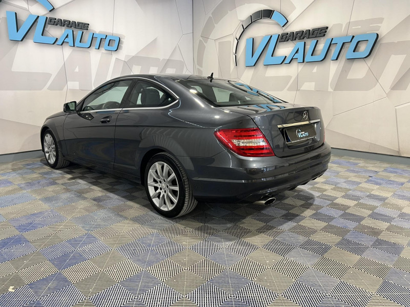 Photo 3 de l'offre de MERCEDES-BENZ Classe C COUPE 220 CDI BlueEfficiency BVA  Executive à 15990€ chez VL Auto