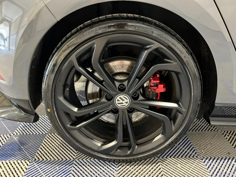 Photo 17 de l'offre de VOLKSWAGEN GOLF 2.0 TSI 290 DSG7 GTI TCR à 27990€ chez VL Auto