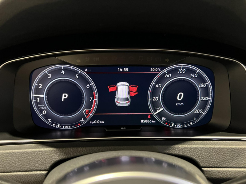 Photo 11 de l'offre de VOLKSWAGEN GOLF 2.0 TSI 290 DSG7 GTI TCR à 27990€ chez VL Auto