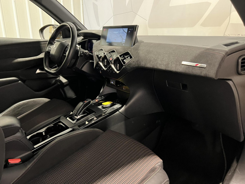 Photo 8 de l'offre de DS DS 3 CROSSBACK BlueHDi 130 EAT8 Performance Line+ à 15990€ chez VL Auto