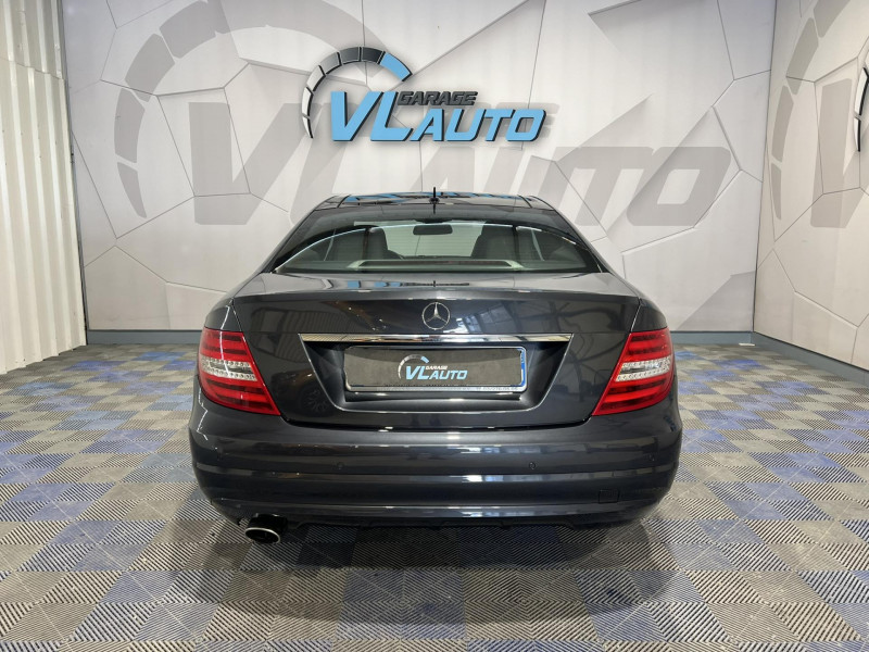 Photo 4 de l'offre de MERCEDES-BENZ Classe C COUPE 220 CDI BlueEfficiency BVA  Executive à 15990€ chez VL Auto