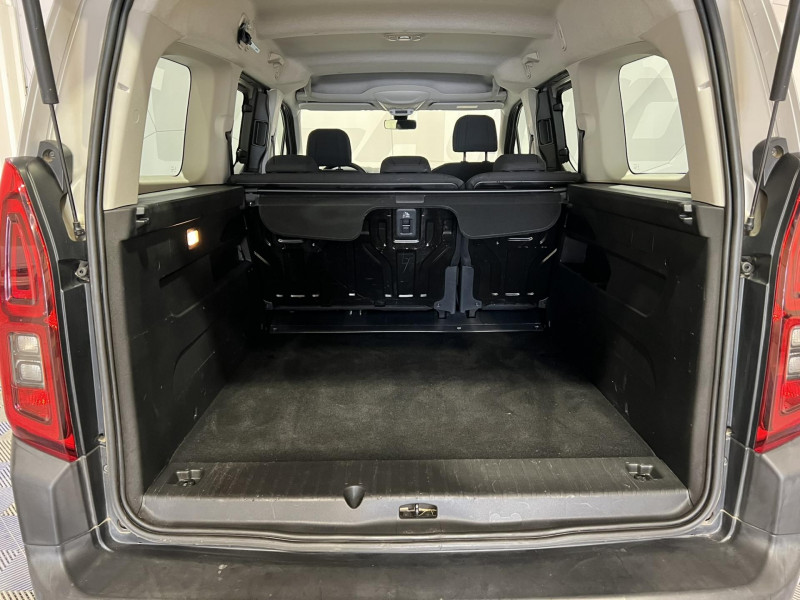 Photo 10 de l'offre de CITROEN BERLINGO Taille XL BlueHDi 100 S&S BVM Live 7 Places à 13990€ chez VL Auto
