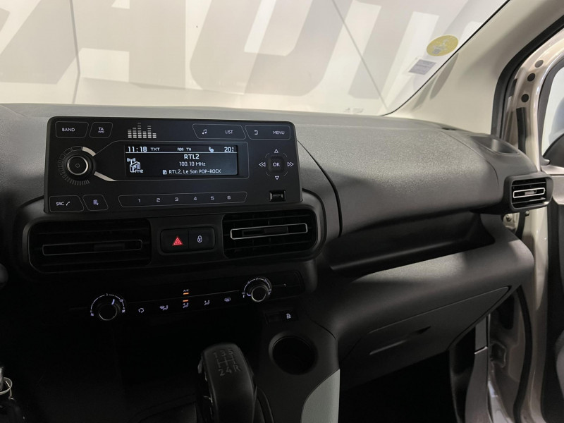 Photo 12 de l'offre de CITROEN BERLINGO Taille XL BlueHDi 100 S&S BVM Live 7 Places à 13990€ chez VL Auto