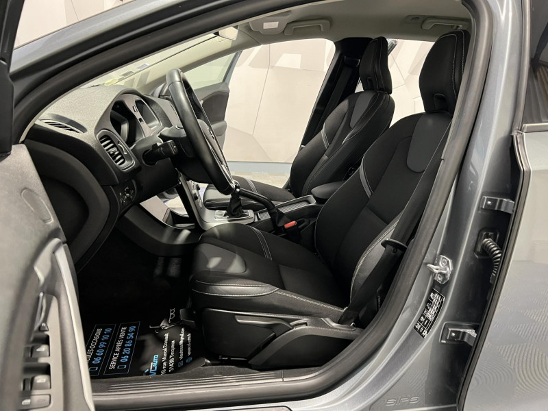 Photo 6 de l'offre de VOLVO V40 D2 120 ch Business à 11490€ chez VL Auto