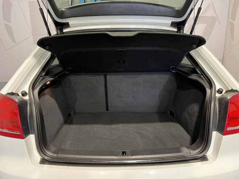 Photo 10 de l'offre de AUDI S3  2.0 TFSI 265 Quattro à 14490€ chez VL Auto